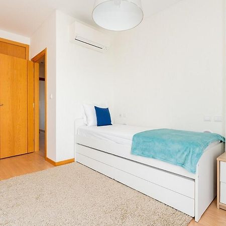 Modern Deco Apartment With Balcony Lisbon Luaran gambar